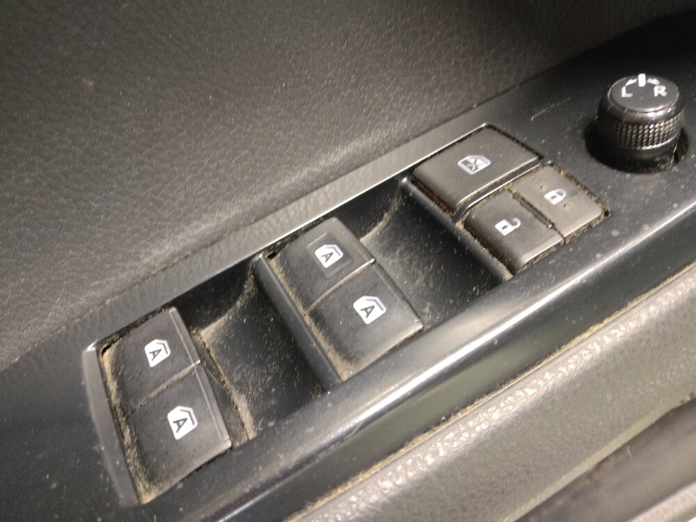 2018 Toyota Camry in Greenville, SC 29607 - 18114539 27