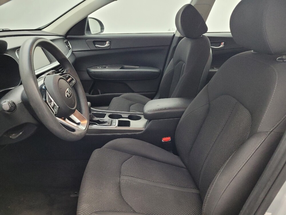 2019 Kia Optima in Greenville, SC 29607 - 18114544 17