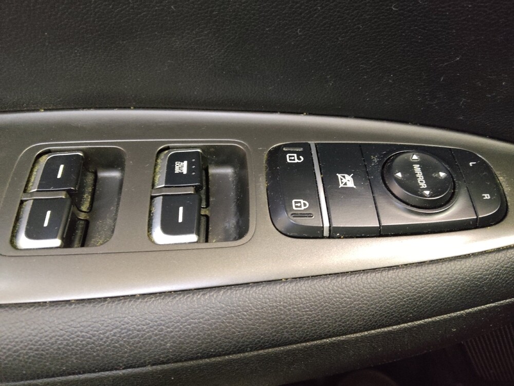 2019 Kia Optima in Greenville, SC 29607 - 18114544 27