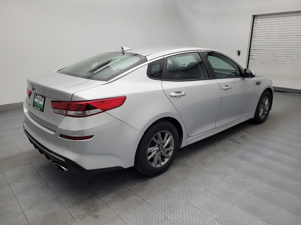 2019 Kia Optima in Greenville, SC 29607 - 18114544 10