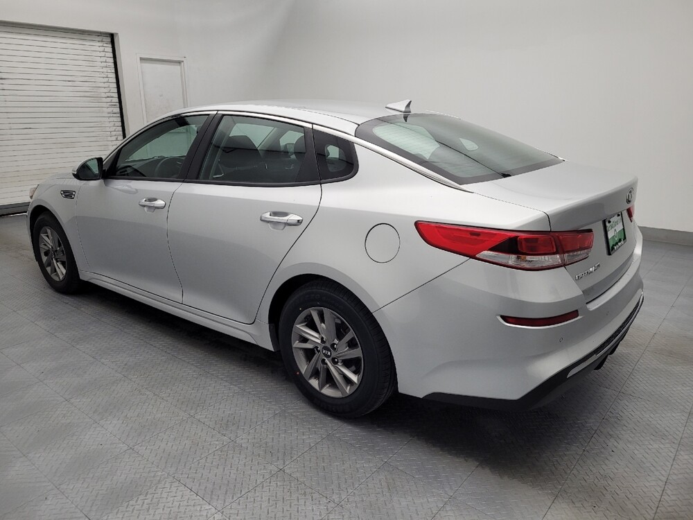 2019 Kia Optima in Greenville, SC 29607 - 18114544 3