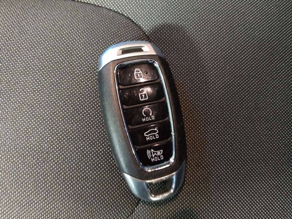 2023 Hyundai Elantra in Columbia, SC 29210 - 18114547 32