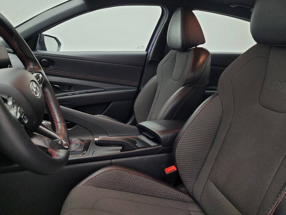2023 Hyundai Elantra in Columbia, SC 29210 - 18114547 17