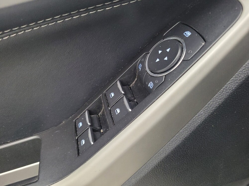 2022 Ford Explorer in Memphis, TN 38115 - 18114561 27