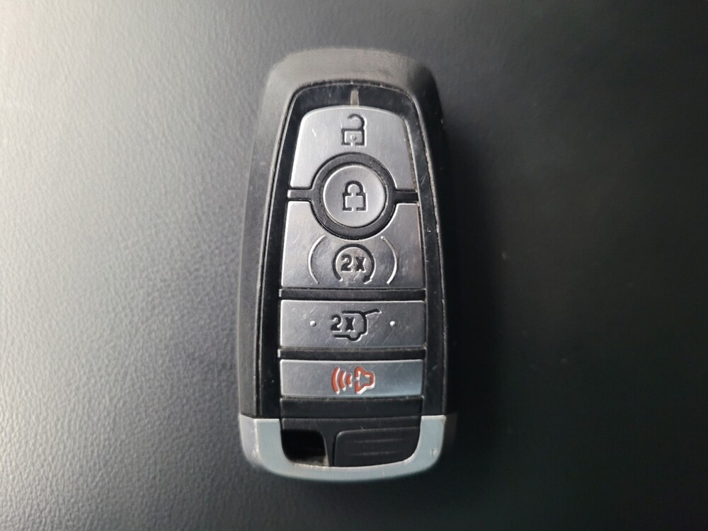 2022 Ford Explorer in Memphis, TN 38115 - 18114561 32