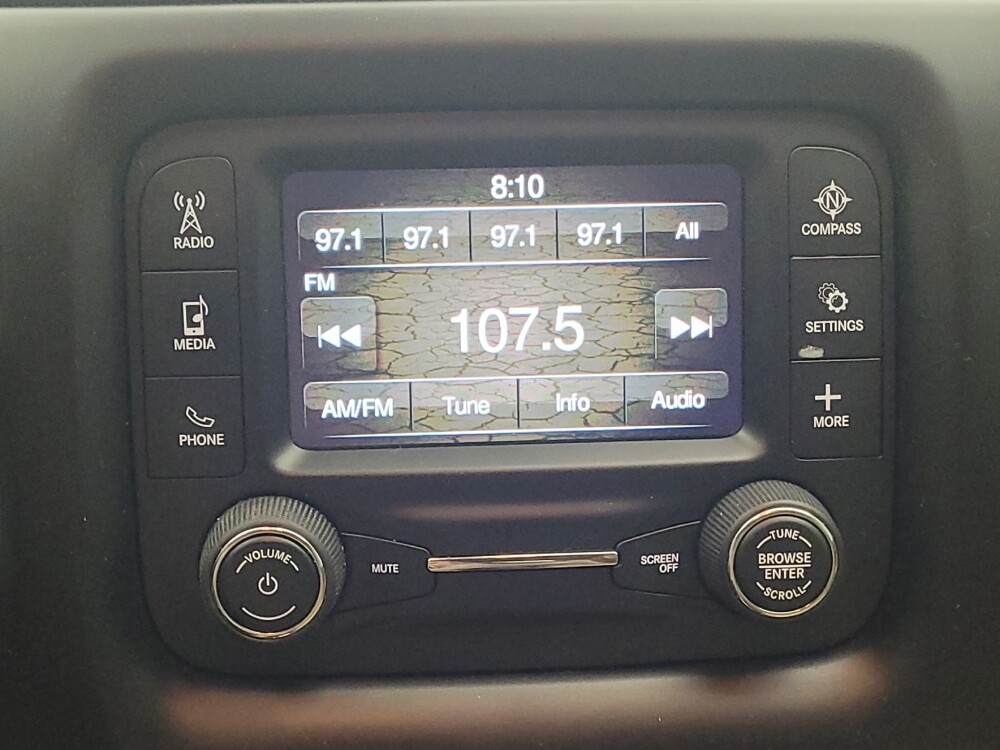 2018 Jeep Compass in Memphis, TN 38115 - 18114566 25