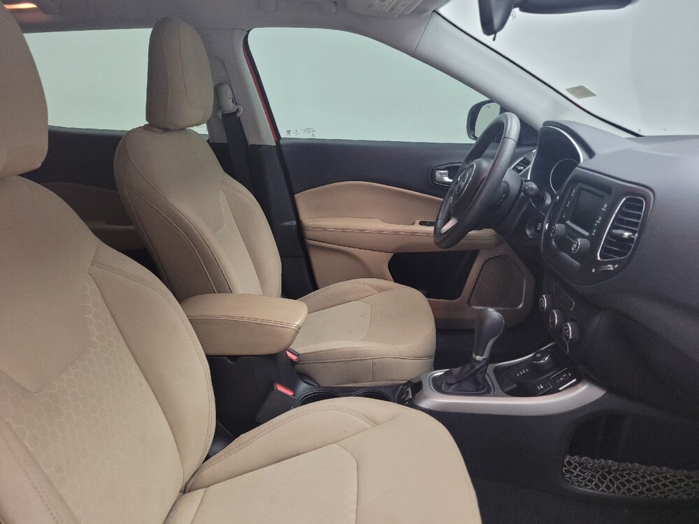 2018 Jeep Compass in Memphis, TN 38115 - 18114566 21