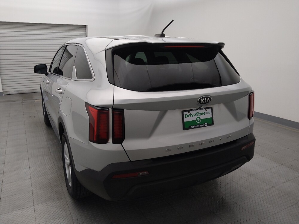 2021 Kia Sorento in Houston, TX 77034 - 18114574 6