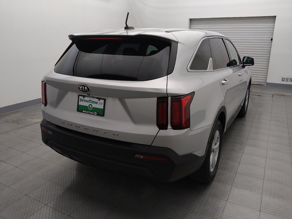 2021 Kia Sorento in Houston, TX 77034 - 18114574 7