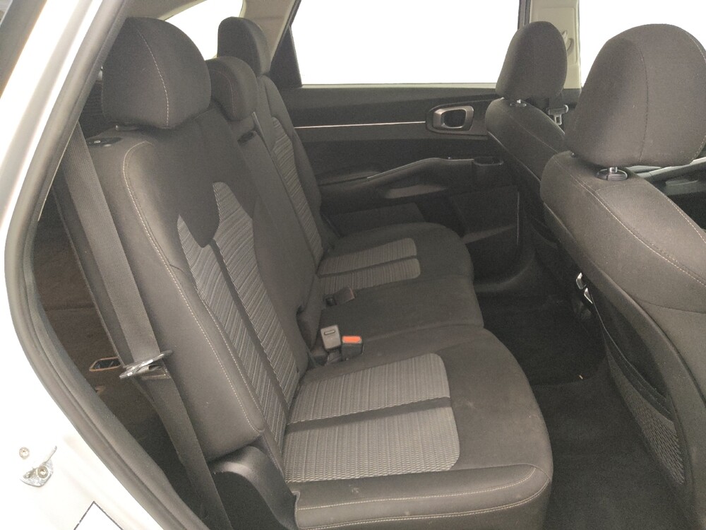 2021 Kia Sorento in Houston, TX 77034 - 18114574 19