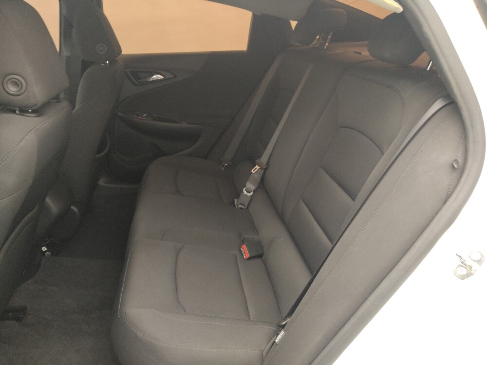 2020 Chevrolet Malibu in Live Oak, TX 78233 - 18114577 18