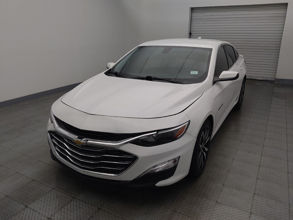 2020 Chevrolet Malibu in Live Oak, TX 78233 - 18114577 15