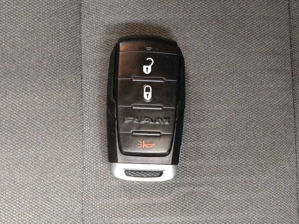 2019 RAM 1500 in Fairfield, OH 45014 - 18114580 32