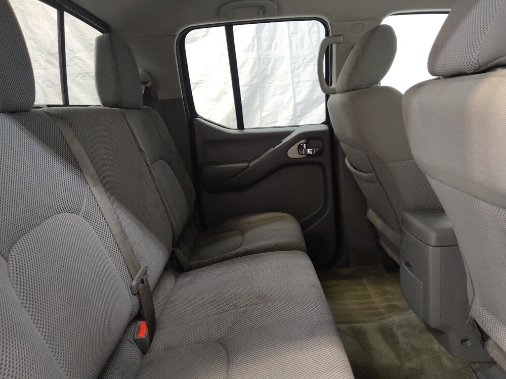 2017 Nissan Frontier in Fairfield, OH 45014 - 18114581 19