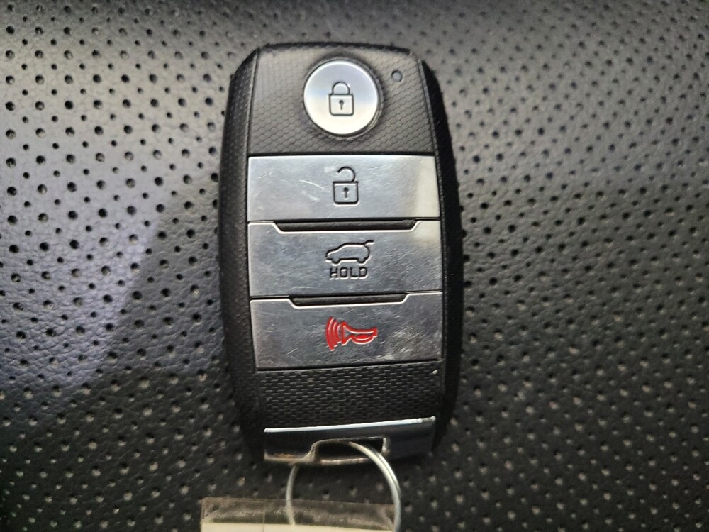 2017 Kia Sportage in Cincinnati, OH 45255 - 18114586 32