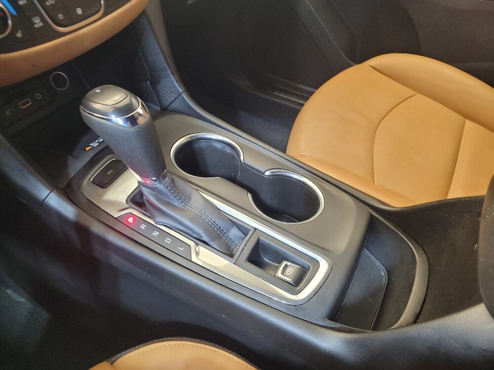 2020 Chevrolet Equinox in Cincinnati, OH 45255 - 18114587 26