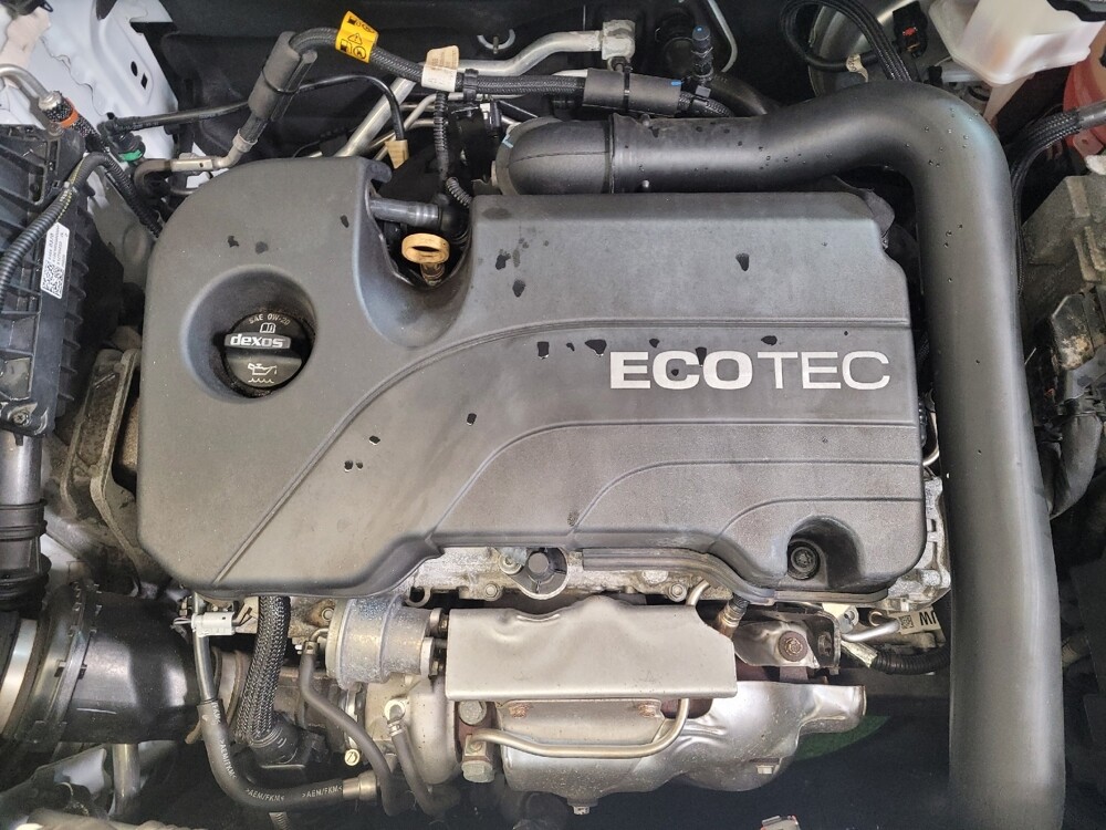 2020 Chevrolet Equinox in Cincinnati, OH 45255 - 18114587 30