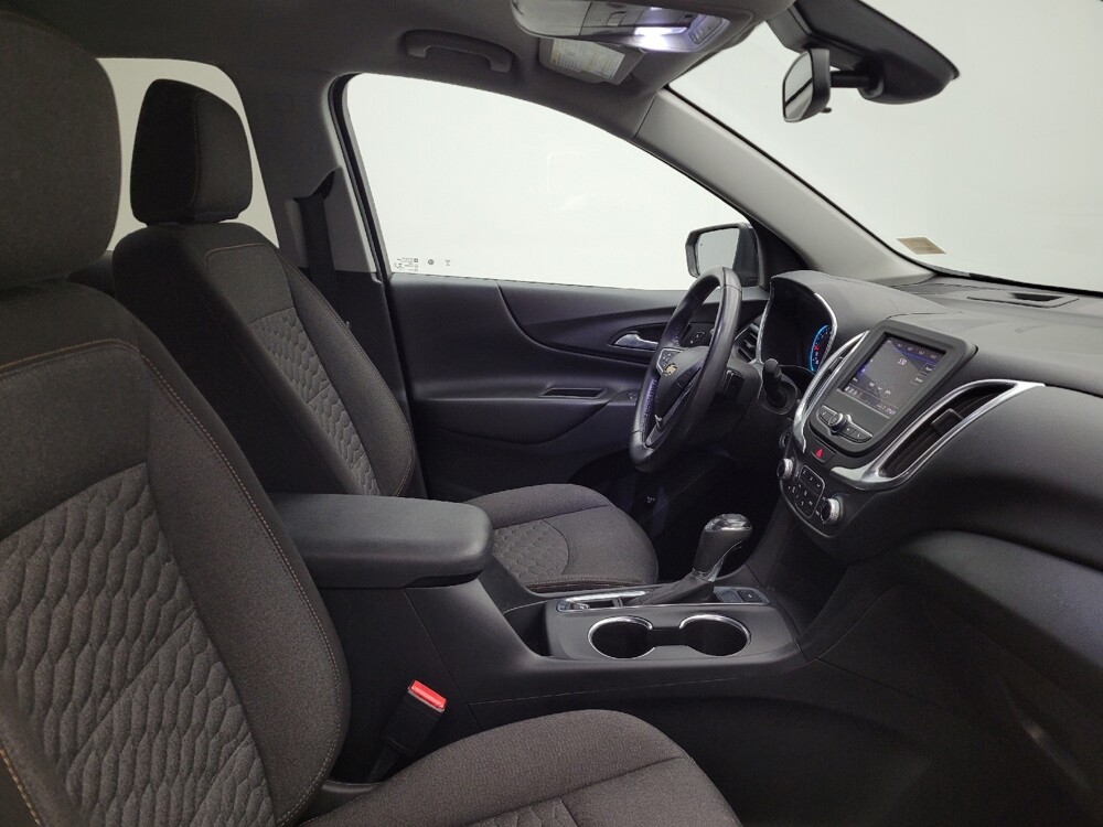 2021 Chevrolet Equinox in Cincinnati, OH 45255 - 18114589 21