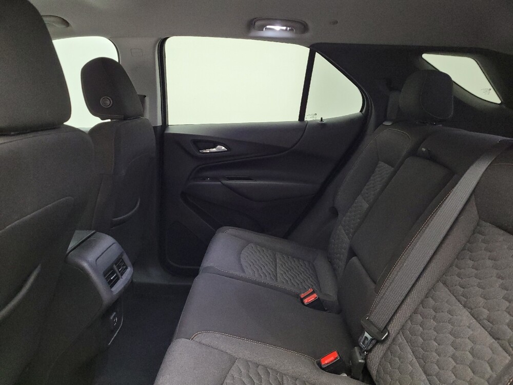 2021 Chevrolet Equinox in Cincinnati, OH 45255 - 18114589 18