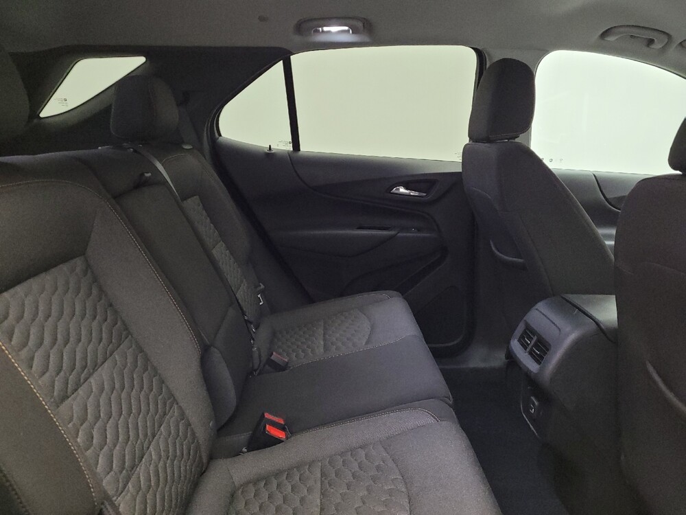 2021 Chevrolet Equinox in Cincinnati, OH 45255 - 18114589 19