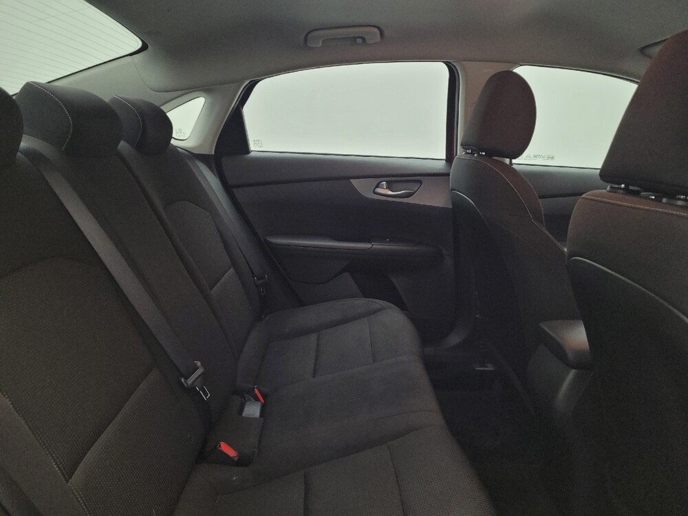 2021 Kia Forte in Maple Heights, OH 44137 - 18114590 19