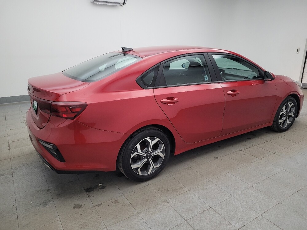 2021 Kia Forte in Maple Heights, OH 44137 - 18114590 10