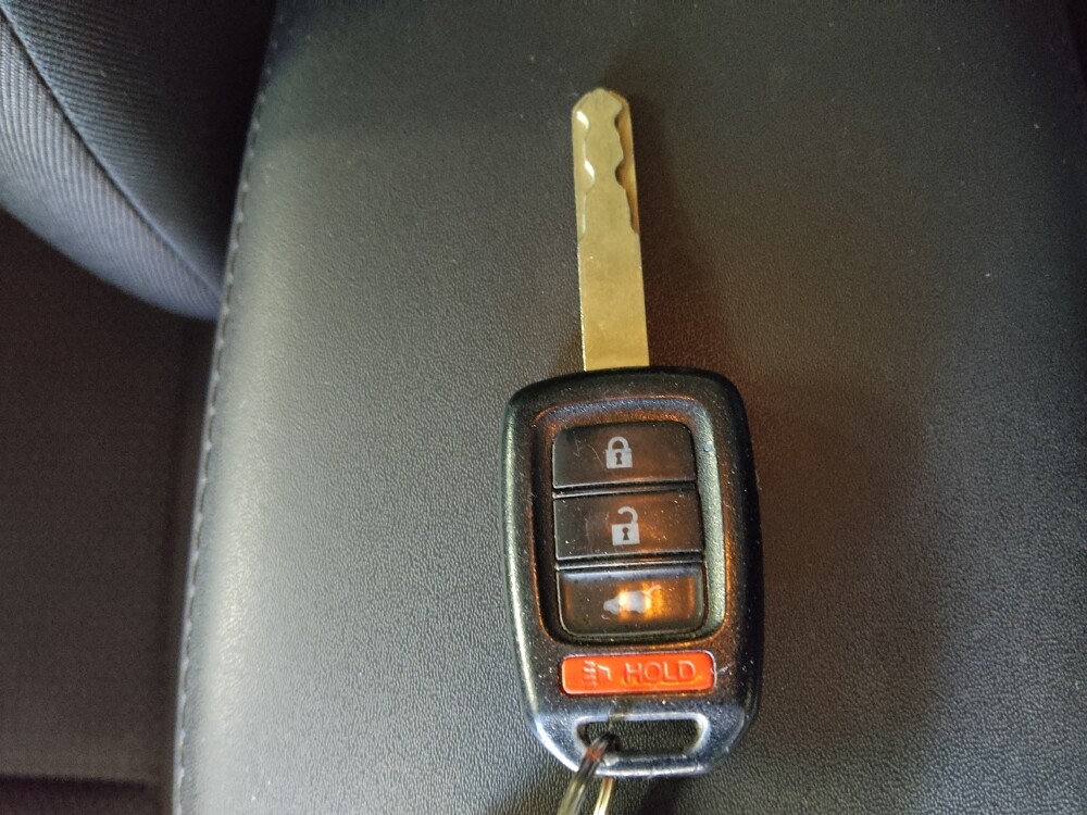 2022 Honda HR-V in Morrow, GA 30260 - 18114595 32