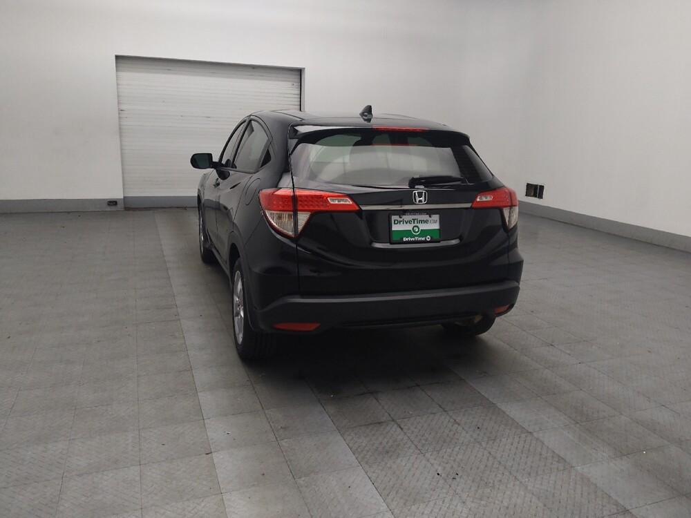 2022 Honda HR-V in Morrow, GA 30260 - 18114595 5