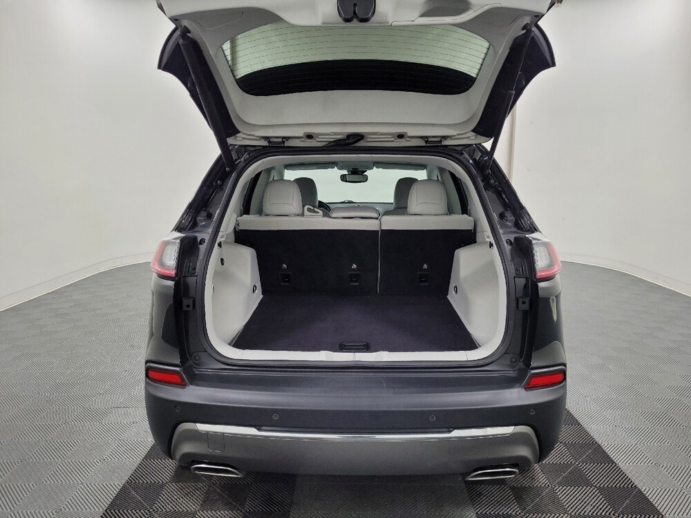 2019 Jeep Cherokee in Pittsburgh, PA 15236 - 18114599 29