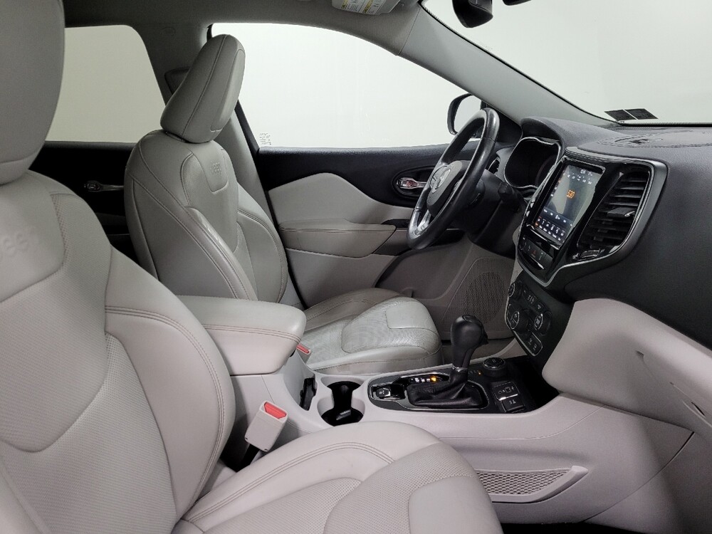 2019 Jeep Cherokee in Pittsburgh, PA 15236 - 18114599 21