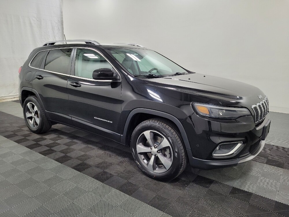 2019 Jeep Cherokee in Pittsburgh, PA 15236 - 18114599 11