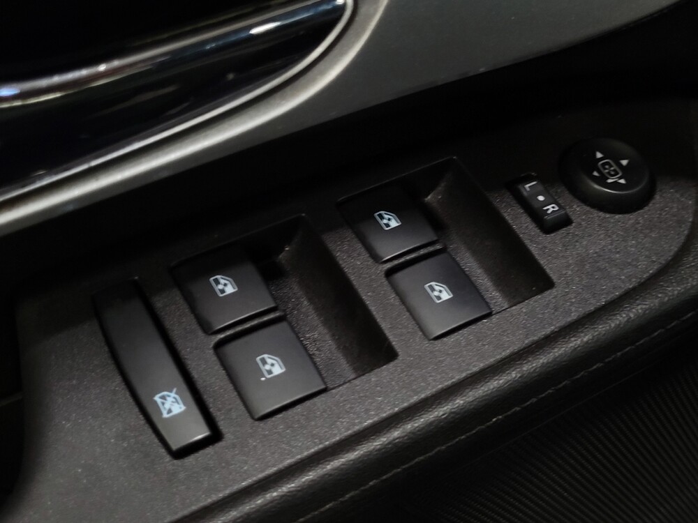 2017 Chevrolet Equinox in Owings Mills, MD 21117 - 18114600 27