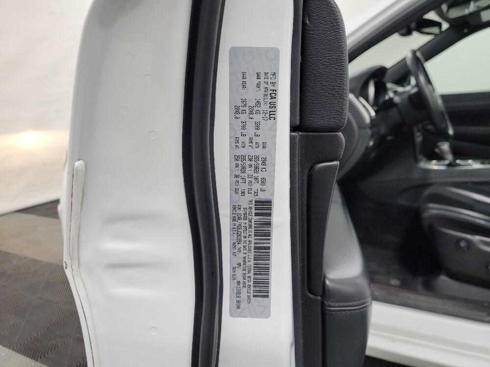 2018 Jeep Grand Cherokee in Plymouth Meeting, PA 19462 - 18114612 33