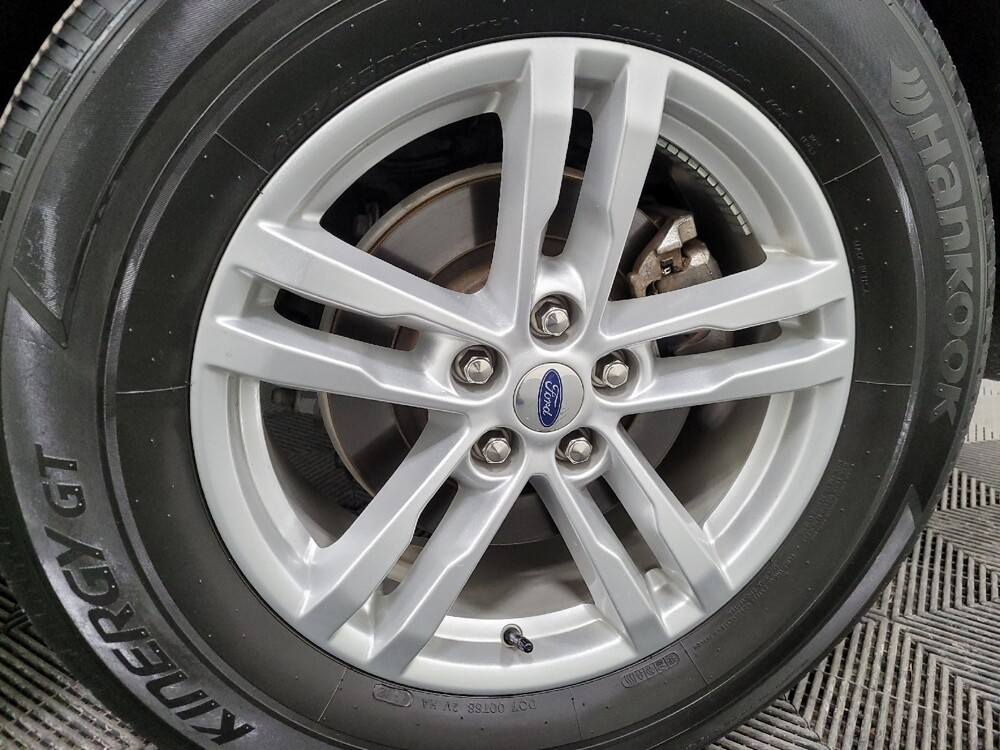 2022 Ford Explorer in Pittsburgh, PA 15236 - 18114615 31