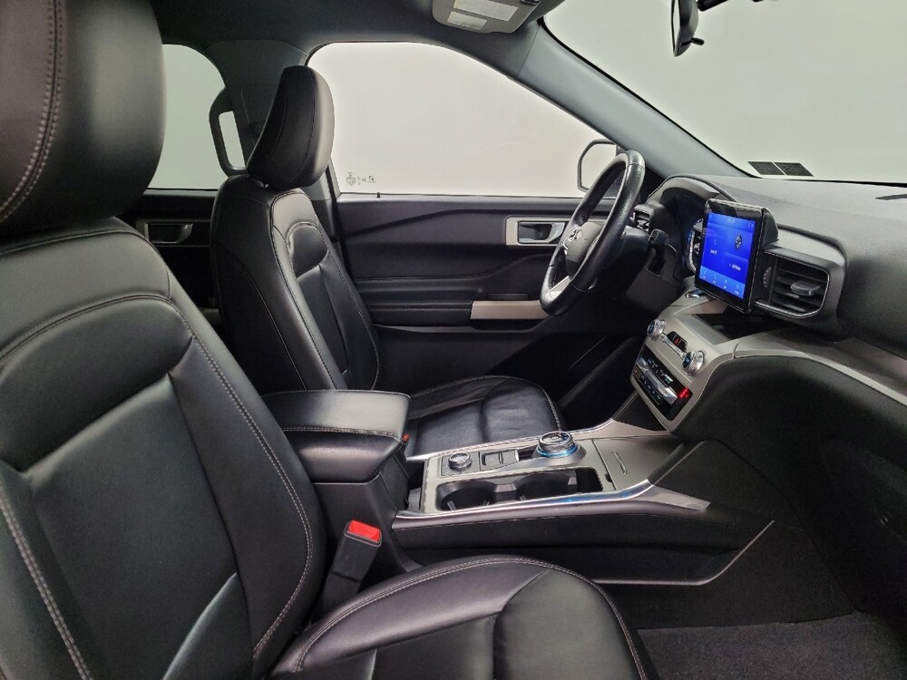 2022 Ford Explorer in Pittsburgh, PA 15236 - 18114615 21