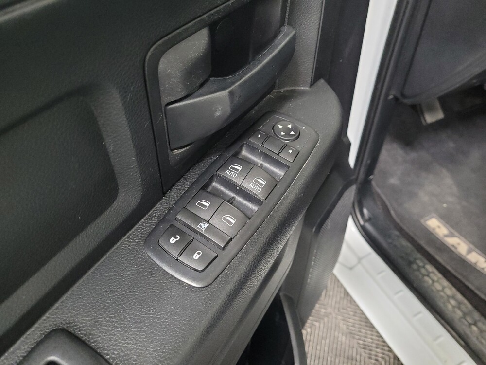 2016 RAM 1500 in Allentown, PA 18103 - 18114616 27