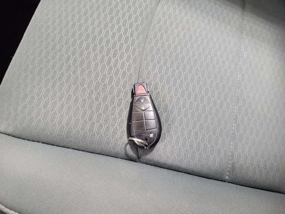 2016 RAM 1500 in Allentown, PA 18103 - 18114616 32