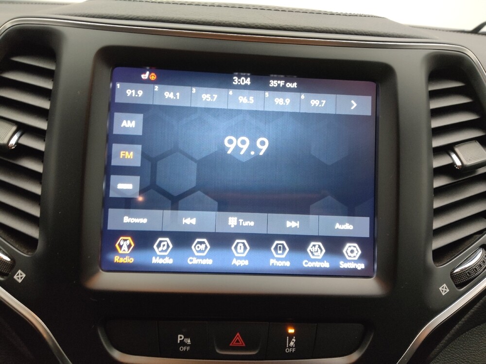 2021 Jeep Cherokee in Independence, MO 64055 - 18114617 25