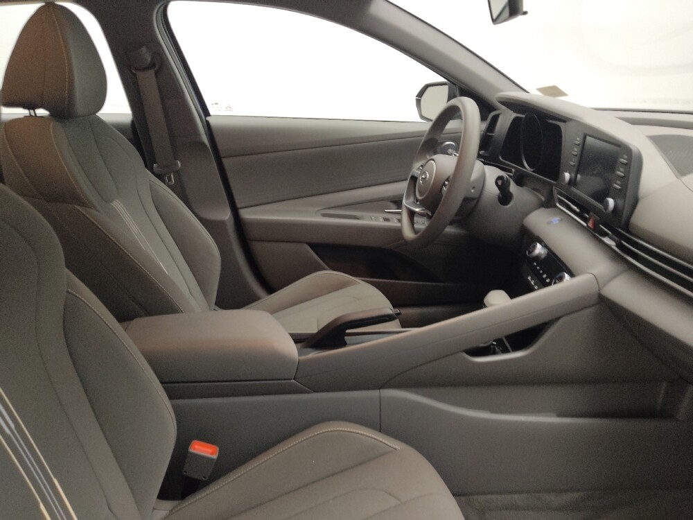 2023 Hyundai Elantra in Lombard, IL 60148 - 18114618 21