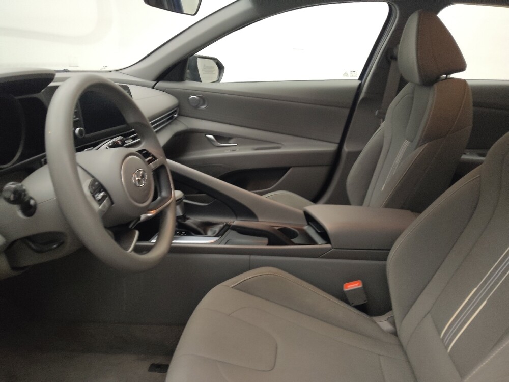 2023 Hyundai Elantra in Lombard, IL 60148 - 18114618 17