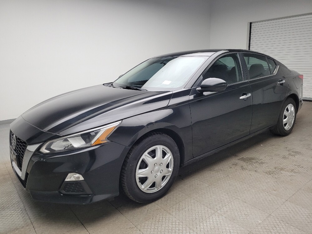 2019 Nissan Altima in Eastpointe, MI 48021 - 18114620 2