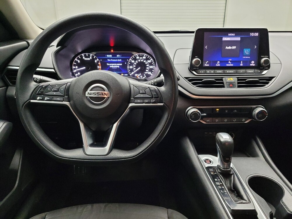 2019 Nissan Altima in Eastpointe, MI 48021 - 18114620 22