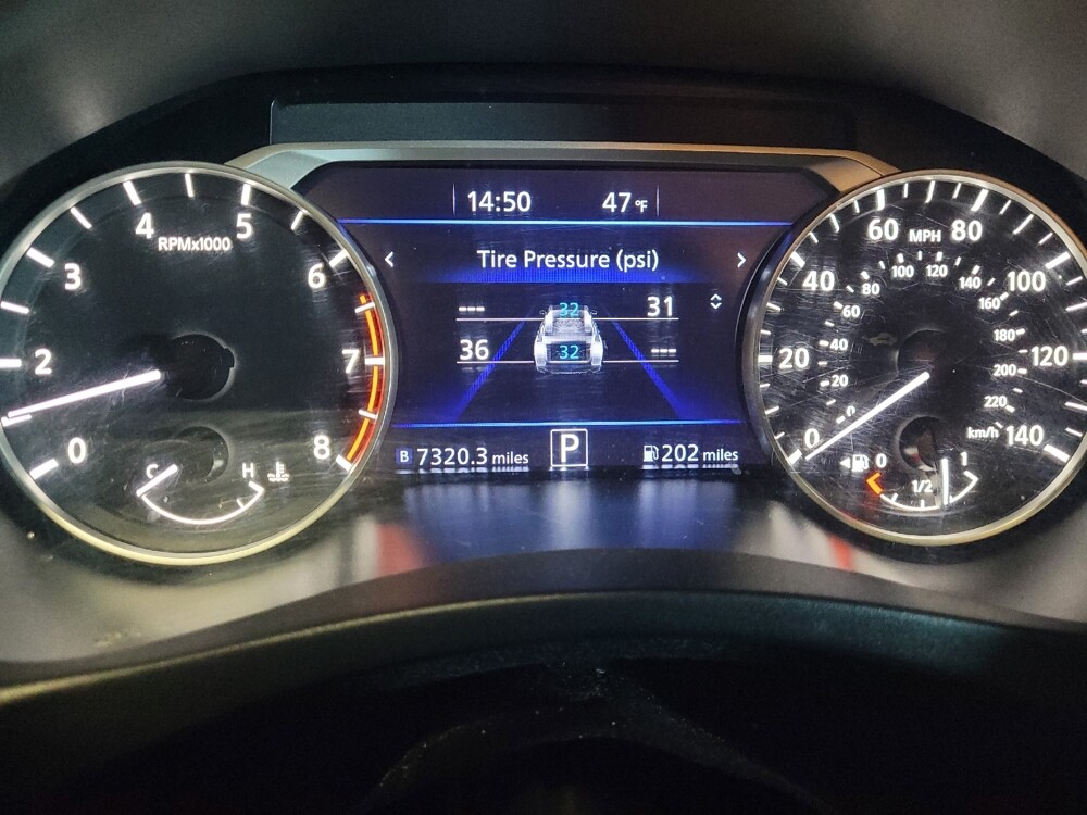 2019 Nissan Altima in Eastpointe, MI 48021 - 18114620 23