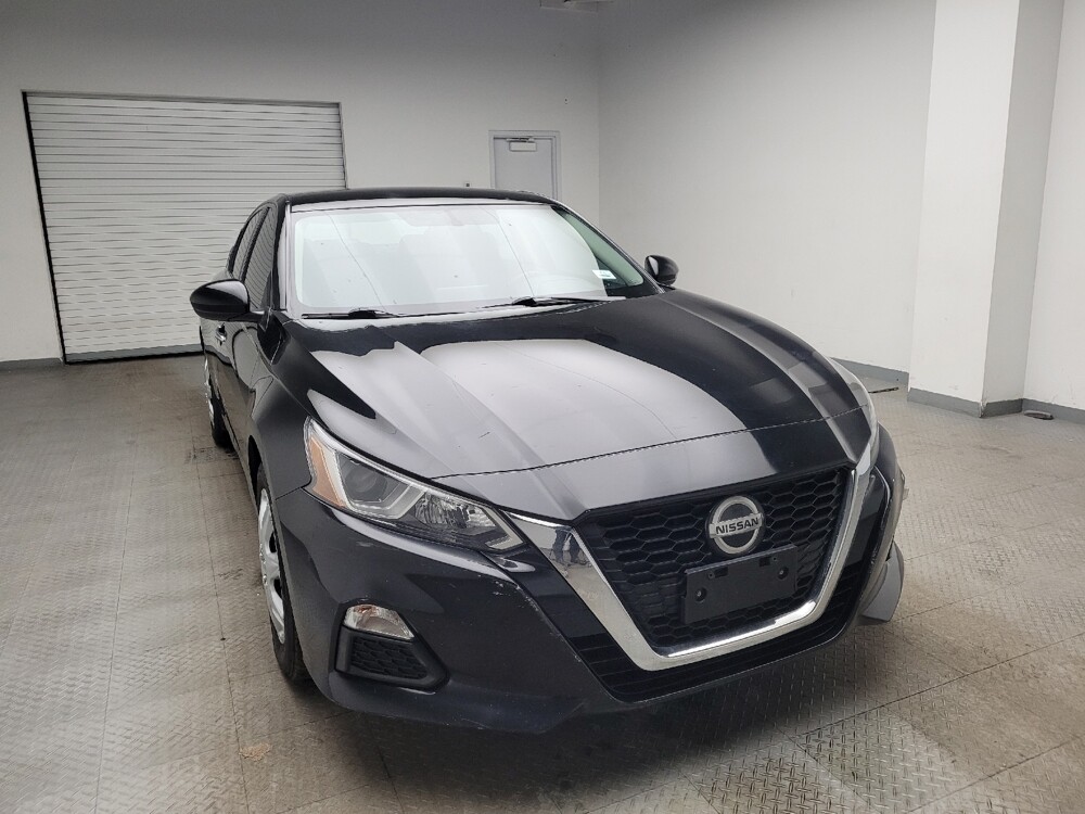 2019 Nissan Altima in Eastpointe, MI 48021 - 18114620 14