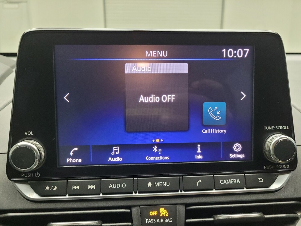 2019 Nissan Altima in Eastpointe, MI 48021 - 18114620 25