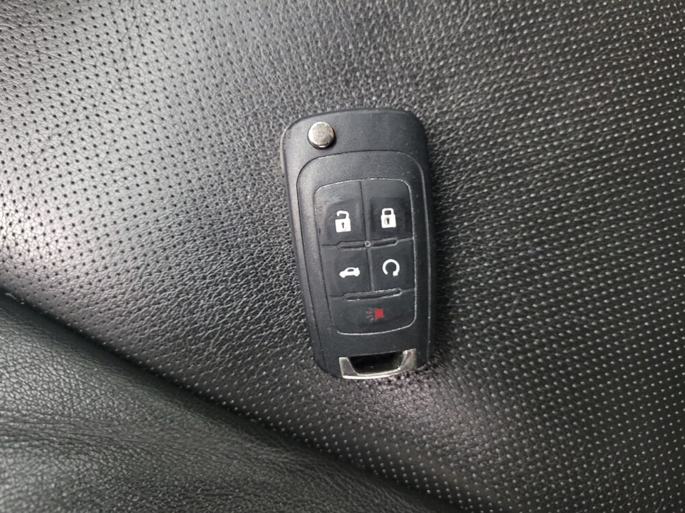 2017 Chevrolet Equinox in Grand Rapids, MI 49508 - 18114622 32