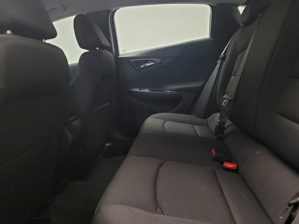 2023 Chevrolet Malibu in Eastpointe, MI 48021 - 18114624 18