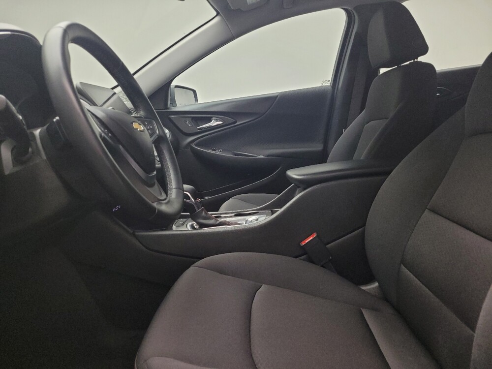2023 Chevrolet Malibu in Eastpointe, MI 48021 - 18114624 17