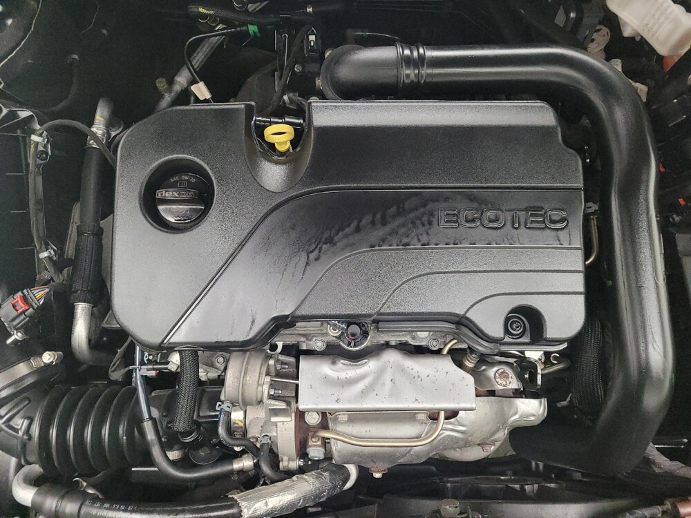 2023 Chevrolet Malibu in Eastpointe, MI 48021 - 18114624 30