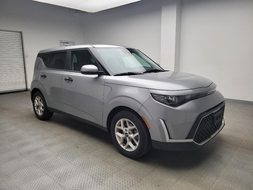 2023 Kia Soul in Eastpointe, MI 48021 - 18114628 11